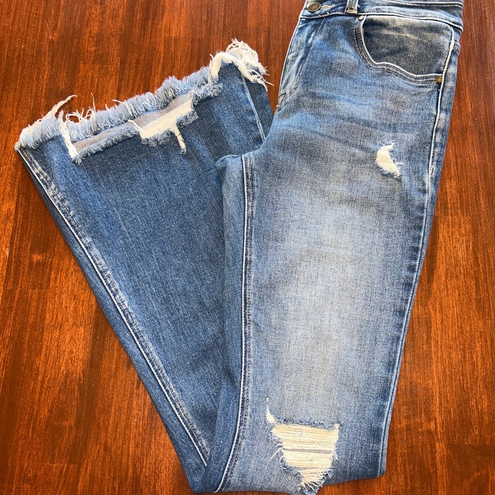 Women’s Distressed Flare Jeans